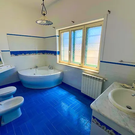 La Perla Bianca Apartment - Near Train Station And Best Beaches With Amazing Sunsets Anzio Exterior foto