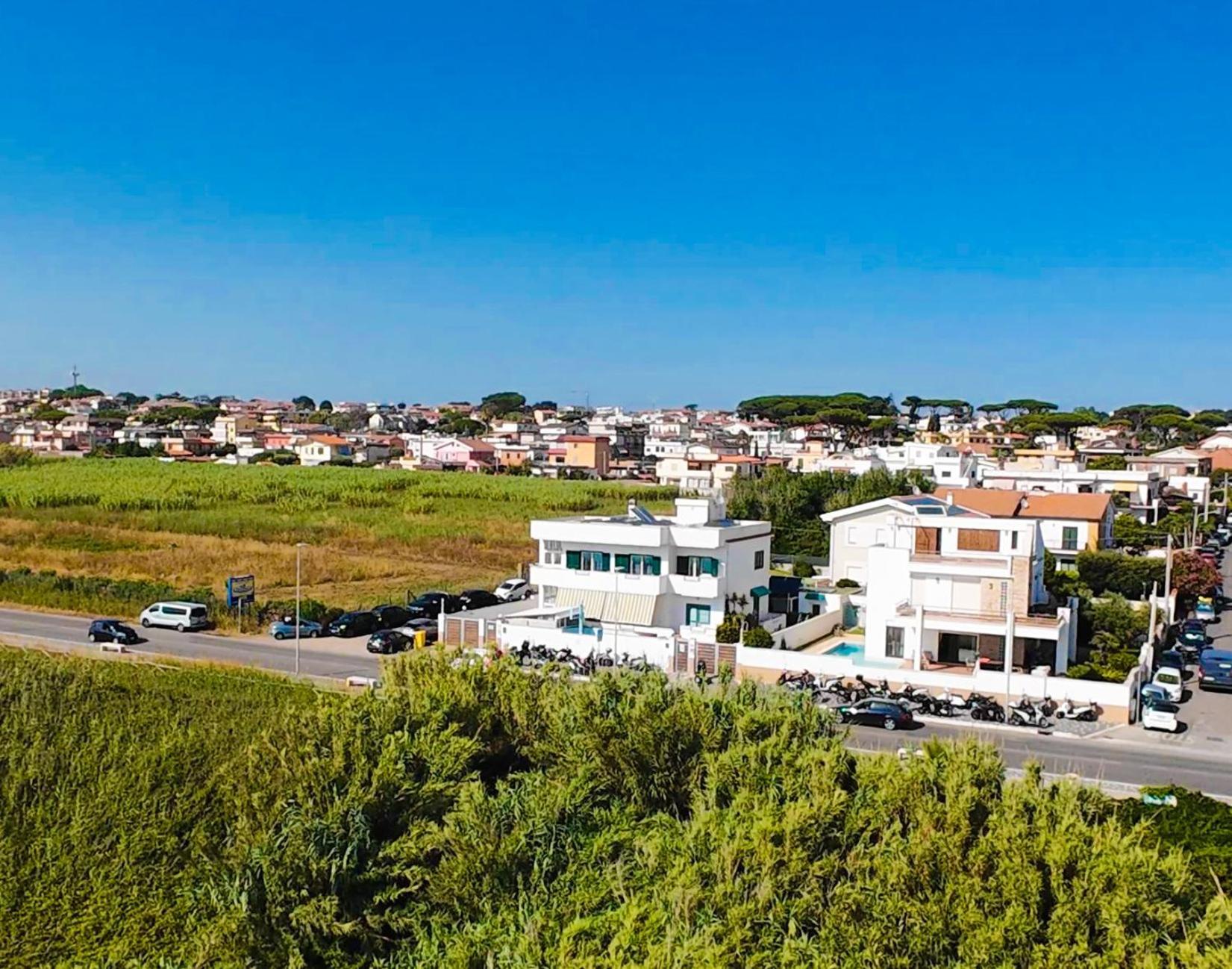 La Perla Bianca - Near Train Station And Beaches With Amazing Sunsets Apartment Anzio